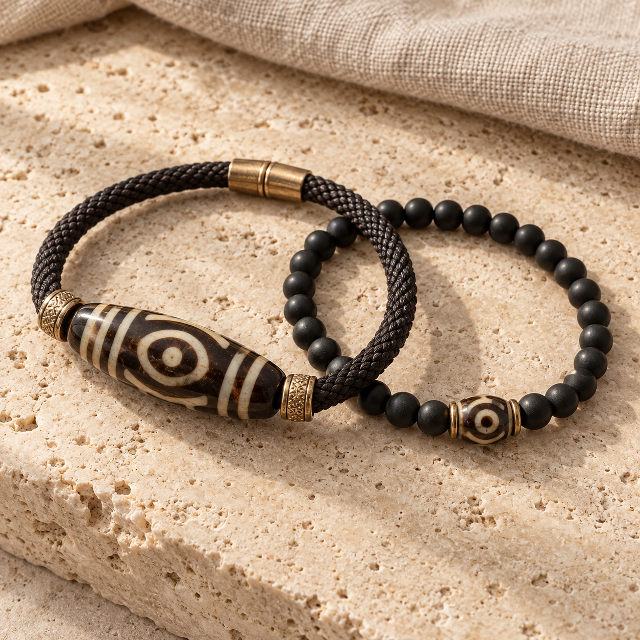 Night Arc Bracelet Set · Design image